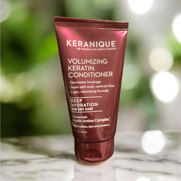 KERANIQUE VOLUMIZING KERATIN CONDITIONER 4.5 oz Sealed NEW - Picture 1 of 2